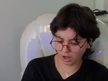 Chaturbate Live Sex Cam of nathalyy_ds
