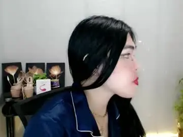 Chaturbate Live Porn of enchantress_mia03