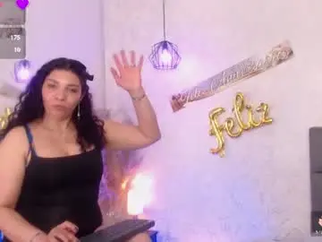 Chaturbate Best live sex cam show of serena_houstonn