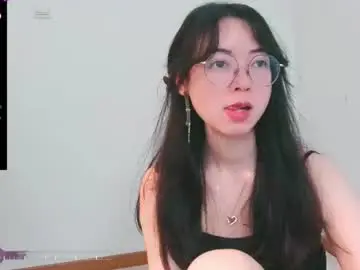 Chaturbate Adult Webcams of happyluckyrose