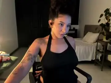 Chaturbate Adult Webcam of bronzetease