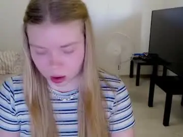 Chaturbate Free Porn Cam of kitten_jenny01