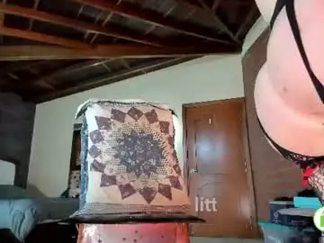 Chaturbate Live Porn of little_izzi