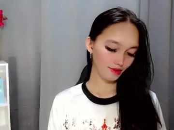 Chaturbate Live Sex Cam of charm_fuckdoll8