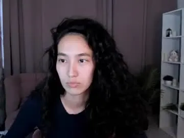 Chaturbate Adult Webcams of yummy_lamii