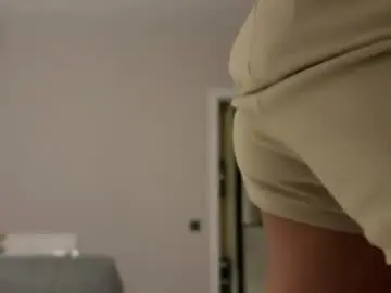 Chaturbate Watch Live Sex Cams of lesi_moonie