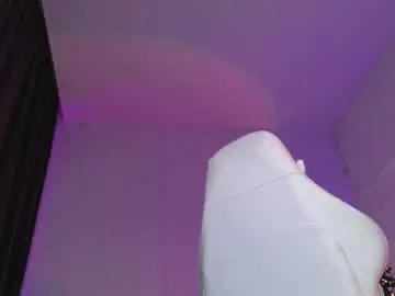 Chaturbate Live Sex Cam of pepper_cat