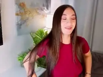 Chaturbate Watch Live Sex Cams of isidrafausnaugh