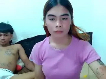Chaturbate Watch Live Sex Cams of mikhayla_and_zeus_room