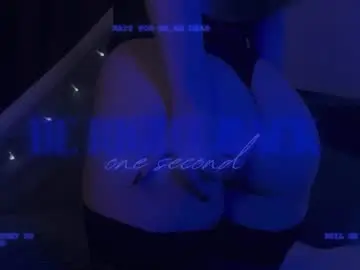 Chaturbate Nude Webcam of luna_berryy