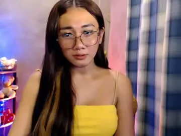 Chaturbate Watch Live Sex Cams of pia_worthsback