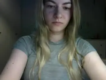 Chaturbate Live Sex Cam of rosie_june