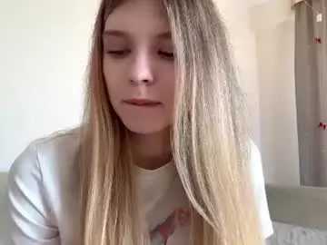 Chaturbate Best live sex cam show of chloe_show
