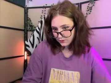 Chaturbate Live Sex Cam of diana_floweri