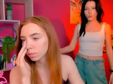 Chaturbate Live Sex Cam of isabella_misis