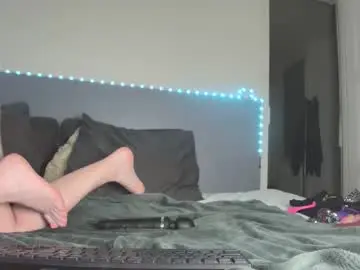 Chaturbate Free Porn Cam of minitini_squirt