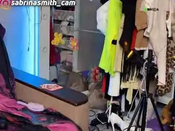Chaturbate Live Sex Cam of sabrinasmit