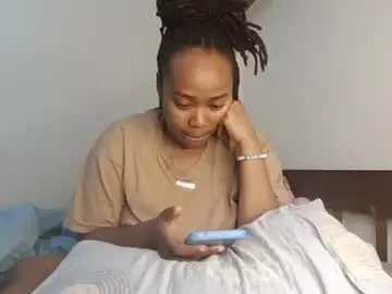 Chaturbate Live Porn of atara_seren