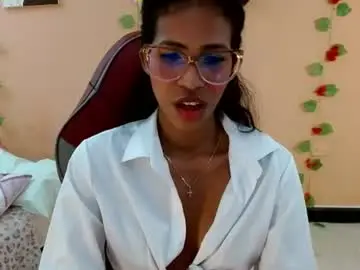 Chaturbate Live Porn of mara_summer