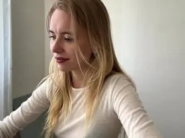 Chaturbate Watch Live Sex Cams of bebravee