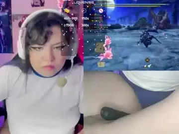 Chaturbate Live Sex Cam of crystal_velvet01