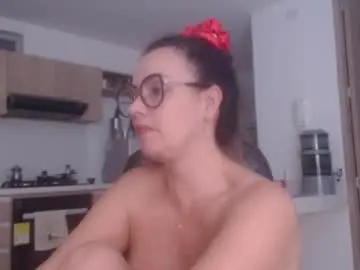 Chaturbate Watch Live Sex Cams of latinpaprika