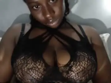 Chaturbate Nude Webcam of sexy_blaq123