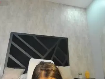 Chaturbate Free Live Porn of hillary_myers