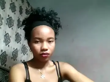 Chaturbate Live Sex Cam of sylviette