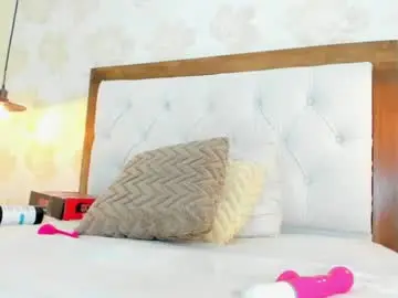 Chaturbate Sex Cam of irisclark1