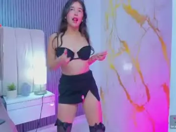 Chaturbate Nude Webcam of ivy_petit