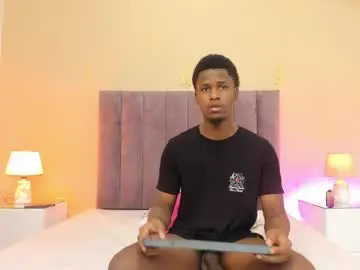 Chaturbate Best live sex cam show of kiarasimons_