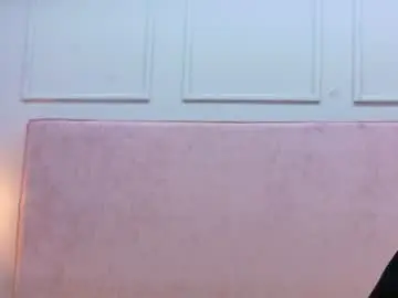 Chaturbate Sex Chat of lilydreams_19
