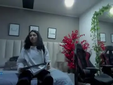 Chaturbate Watch Live Sex Cams of kiara_kismet9