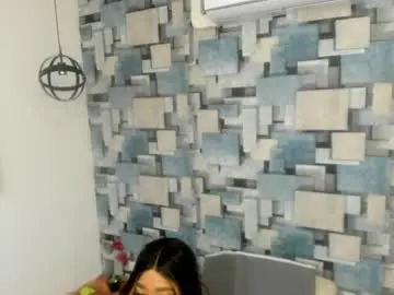 Chaturbate Best live sex cam show of angel_dthroat