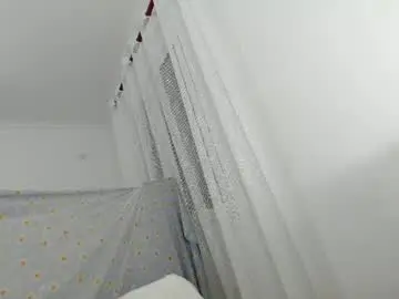 Chaturbate Adult Video Chat of ehotlovea