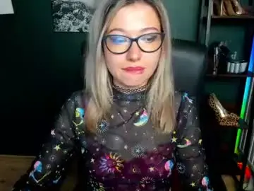 Chaturbate Sex Chat of heidi_pleasure