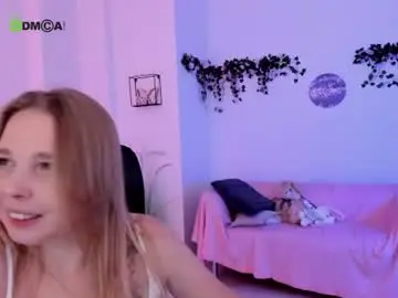 Chaturbate Nude Webcam of rina_star1