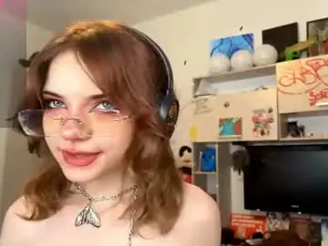 Chaturbate Live Sex Cam of laurettecipro