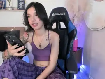 Chaturbate Live Sex Cam of lucy_ferreiraa