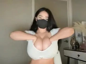 Chaturbate Live Sex Cam of _natycutei19