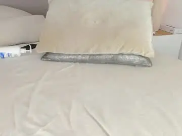 Chaturbate Free Porn Cam of chloe_dee_