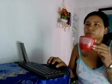 Chaturbate Sex Chat of diamond_lucy83