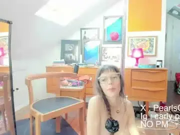 Chaturbate Free Live Porn of carlypearls