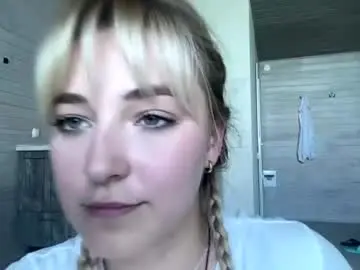 Chaturbate Live Sex Cam of minaempey