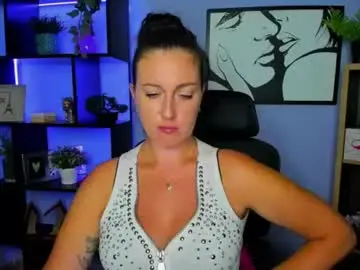Chaturbate Live Sex Cam of amanda_burn