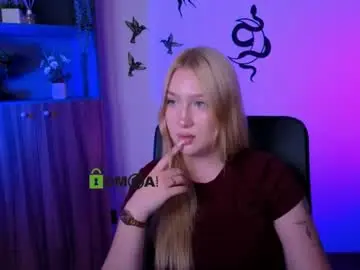 Chaturbate Watch Live Sex Cams of dreamyivyy