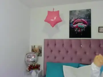 Chaturbate Live Sex Cam of lux_wish