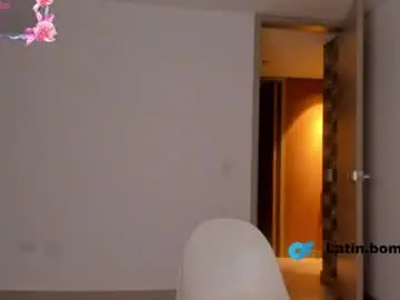 Chaturbate Adult Webcams of cute_molly18