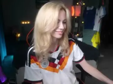 Chaturbate Best live sex cam show of like_pie